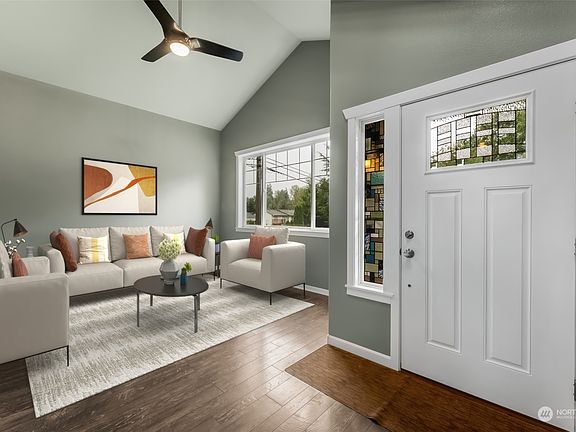 4th image of 15129 67th Avenue E