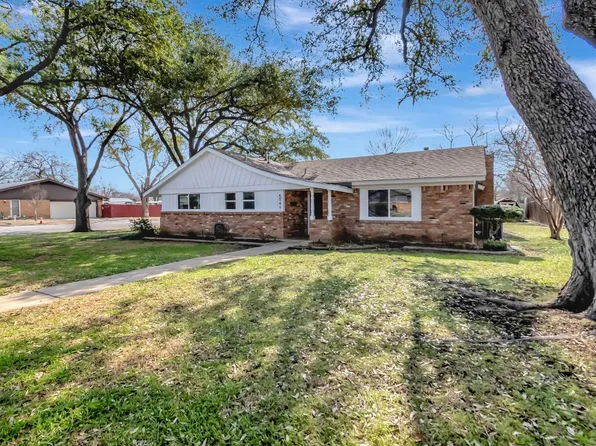 6540 Briley Dr, North Richland Hills, TX 76180