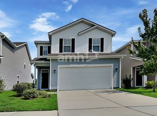 28 Birch Cir, Port Wentworth, GA 31407