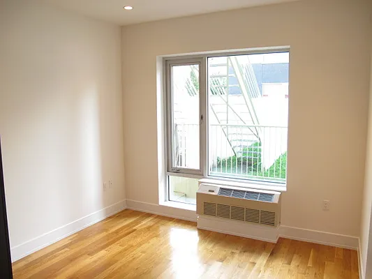 Rented by Residents Team | media 47