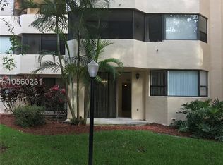 7401 NW 16th St #103, Plantation, FL 33313