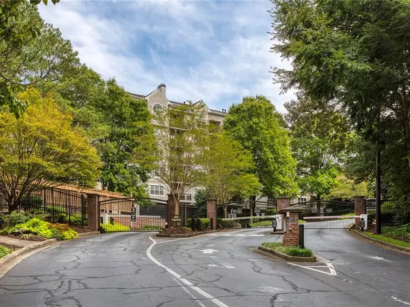 4252 River Green Dr NW APT 504, Atlanta, GA 30327