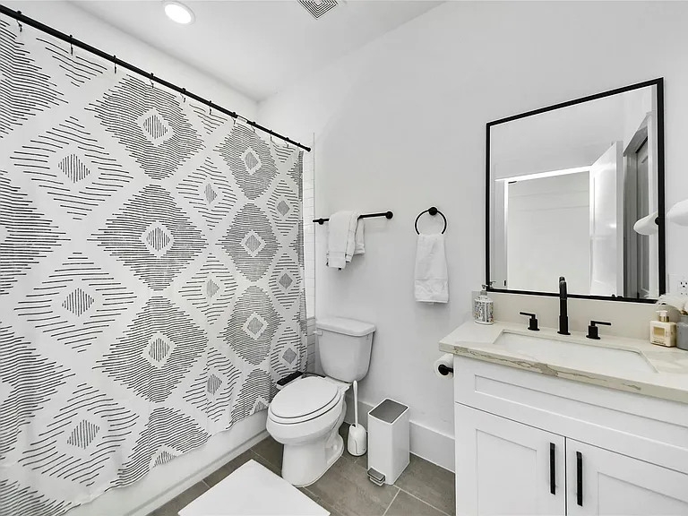 1837 Flowing Springs Trl — Photo 8