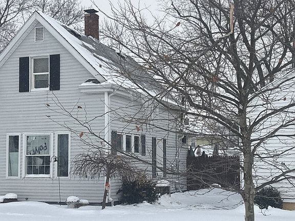 3rd image of 922 S 31st St