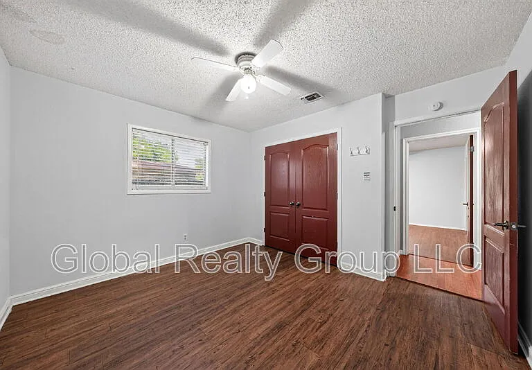 138 Bobolink Dr — Photo 16