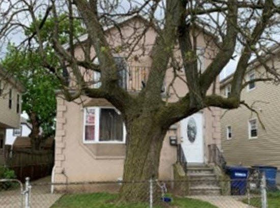 2nd image of 14423 223rd St