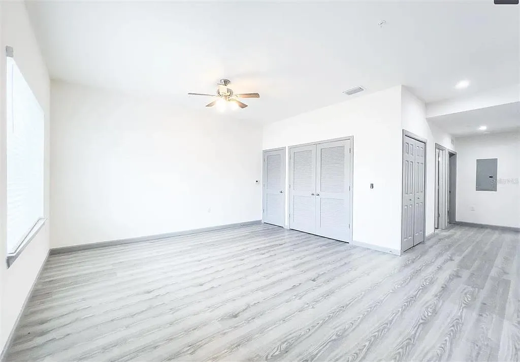 2 bed, 2.0 bath, 1600 sqft, $1,595 — Photo 2