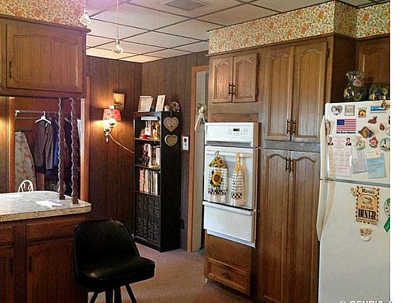 Large eat in kitchen