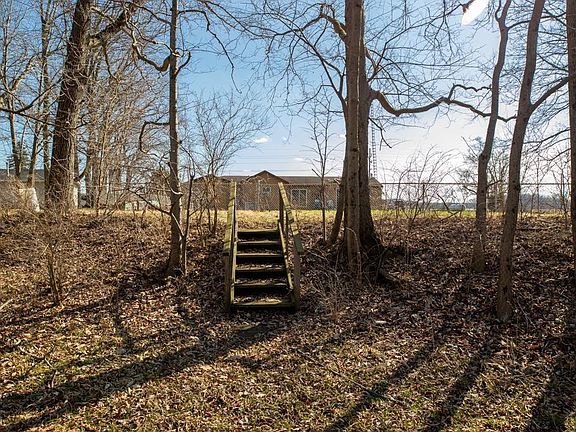 2nd image of 7240 E State Route 8 Rd