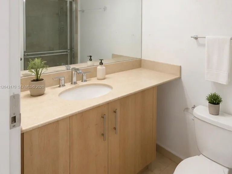 10275 Collins Ave #115 — Photo 5