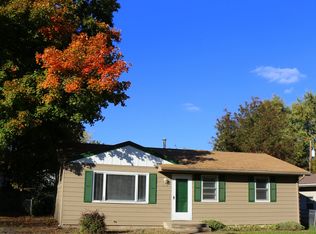 212 Shamrock Rd, Gretna, NE 68028