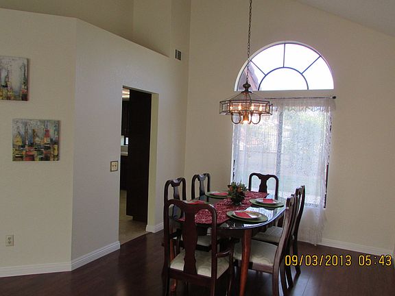 2nd image of 960 Whitecliff Dr