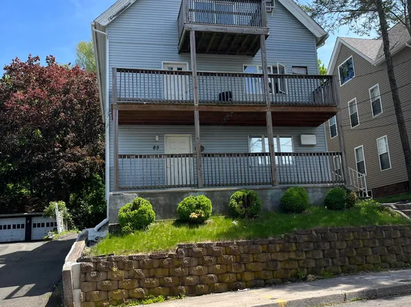 85 Goodwill Avenue, Meriden, CT 06451
