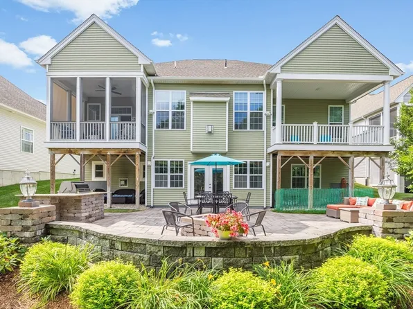 51 Skipping Stone, Plymouth, MA 02360