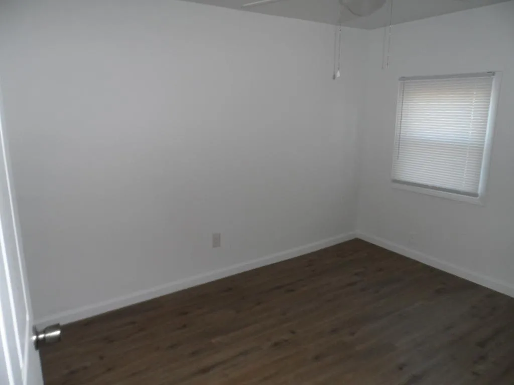 2 bed, 510 sqft, $895 — Photo 4