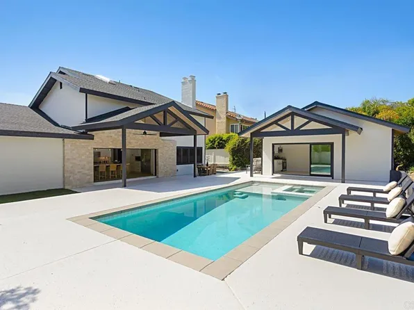 3304 Piragua St, Carlsbad, CA 92009