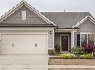 1508 Bloomsbury Manor Dr, Durham, NC 27703