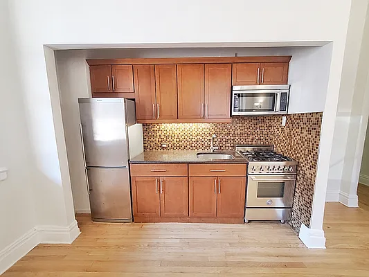 Rented by Rachel Realty | media 22