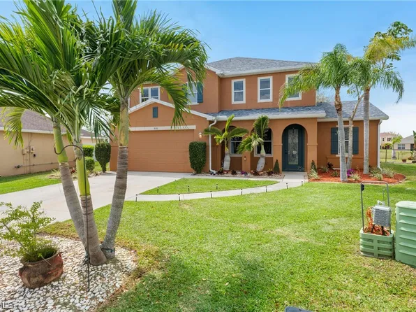 8130 Blue Daze Ct, Lehigh Acres, FL 33972