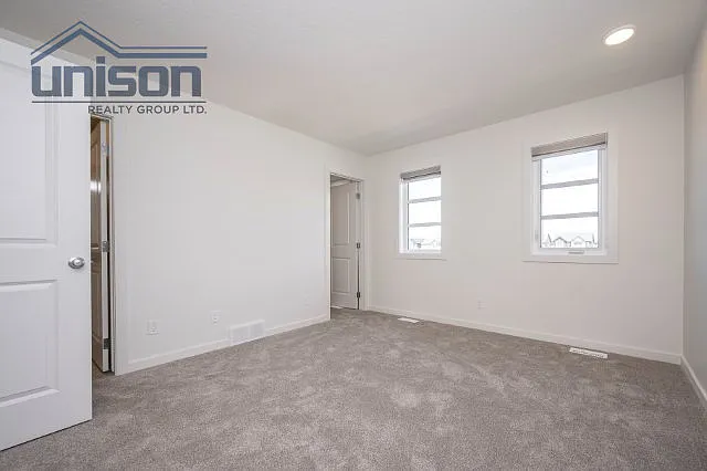 585 Savanna Dr NE — Photo 17