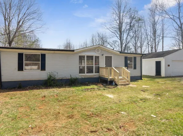 1824 Twin Peaks Dr, Bedford, VA 24523