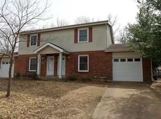 232 Wolfner Dr, Fenton, MO 63026