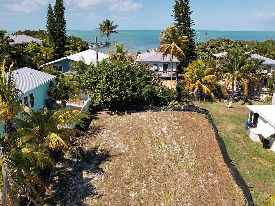 1st image of 57529 Bailey St