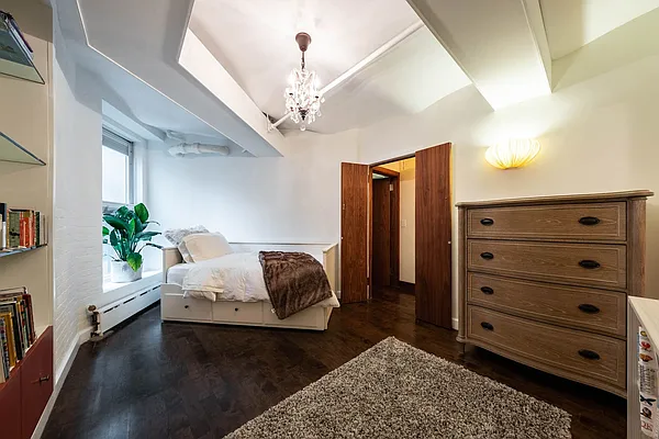 Sold by Industrie Residential | media 10