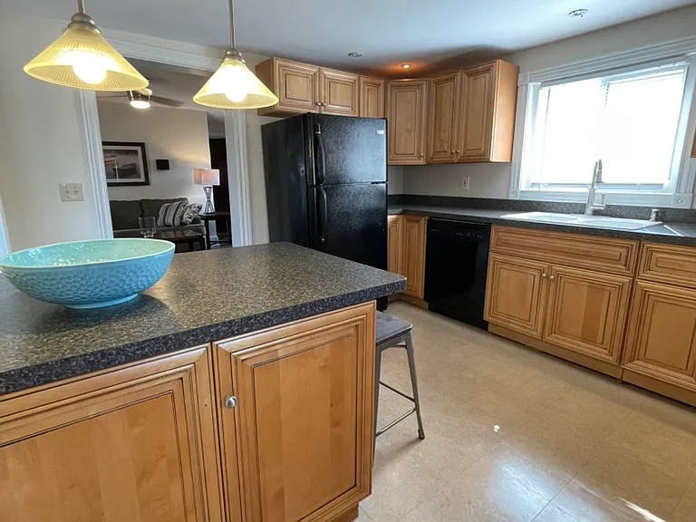 1145 Isabella Ct — Photo 9