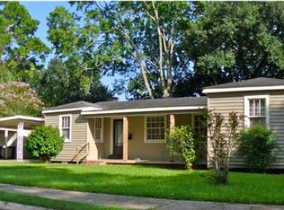 121 Memory Ln, Lafayette, LA 70506