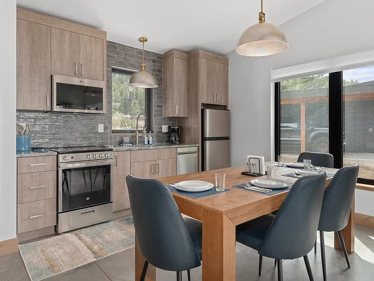 945 Nob Hill Rd #3 — Photo 14