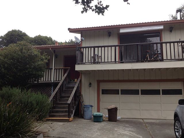 2nd image of 2630 El Camino Real N