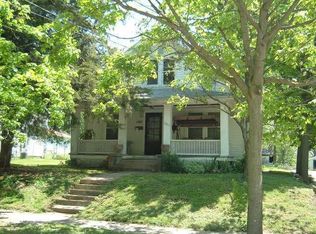 1007 S Locust St, Greencastle, IN 46135