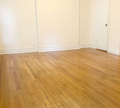 2nd image of 239 E 39th St #4RR
