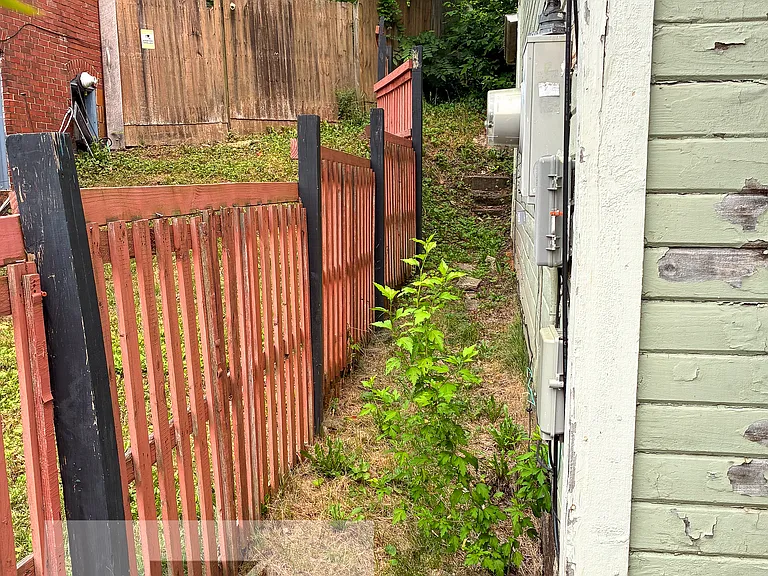 103 S Pickering St — Photo 21