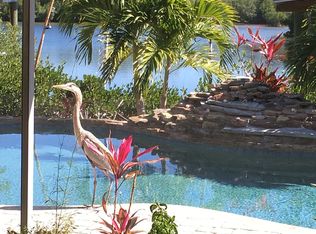 628 N Mayo St, Crystal Beach, FL 34681