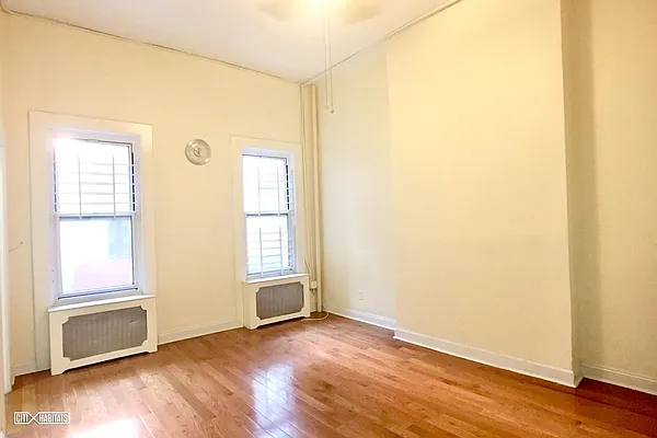 Rented by Citi Habitats | media 23