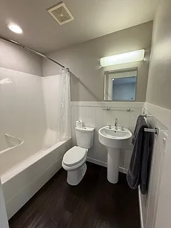 515 G St — Photo 22
