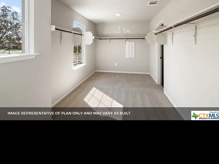 344 Fairfax Ave — Photo 19