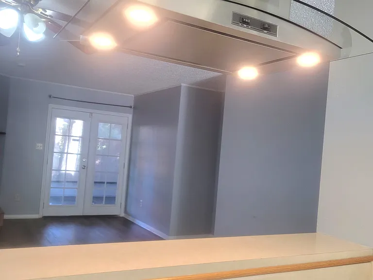 2813 Langley Ave #A101 — Photo 6