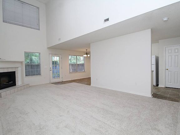 5th image of 6209 Cottage Woods Dr