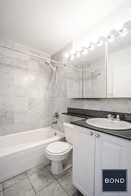 Rented by Bond New York | media 18