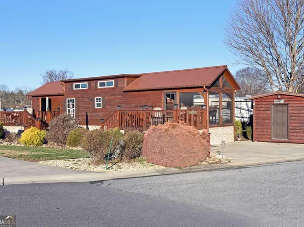 52 Foggy Mountain Rd, Blairsville, GA 30512