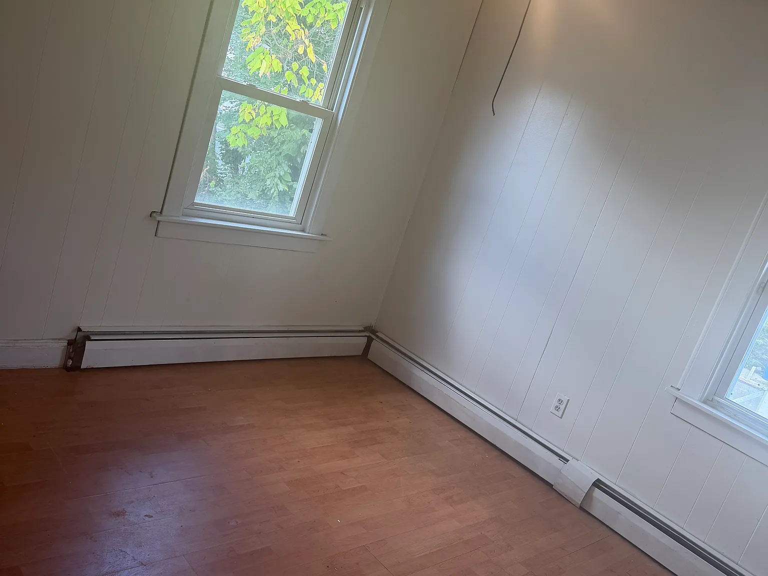 3 bed, 2472 sqft, $1,950 — Photo 4