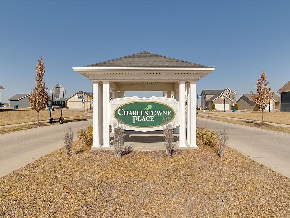 210 Charlestowne Place Dr, Saint Charles, MO 63301 Zillow