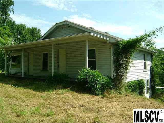 2nd image of 1313 Fairview Dr SW