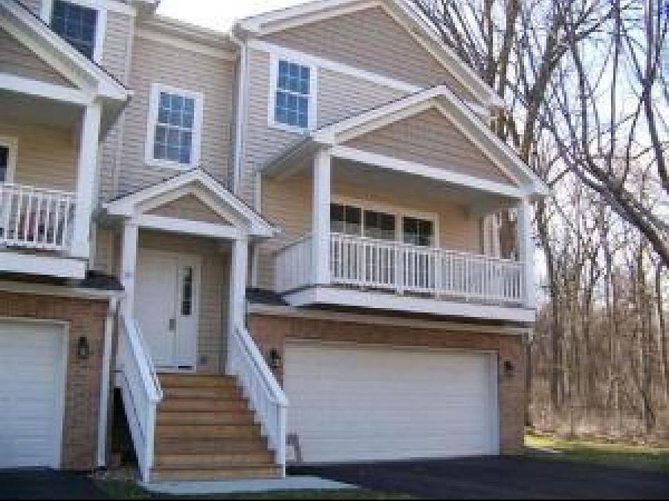 1st image of 321 N Lincoln Ave