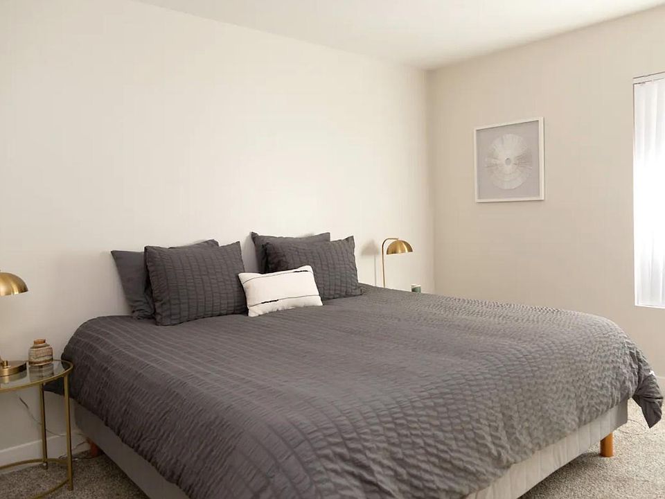 2nd image of 602 Hampshire Rd #466