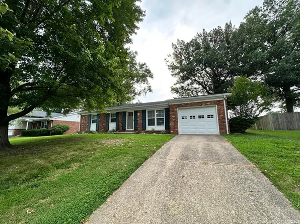 3613 Debbie Ln, Evansville, IN 47711