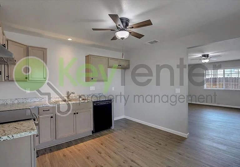 8256 Manhart Way — Photo 8